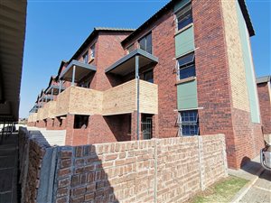2 Bed Apartment in Aeroton