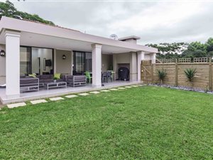 4 Bed House in Umhlali Golf Estate