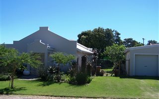 3 Bedroom House in Boesmansriviermond