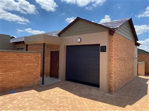 2 Bed Simplex in Retire at Midstream