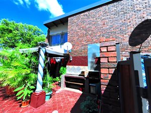 2 Bed Townhouse in Silverton