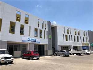 293 m² Commercial space in Halfway House