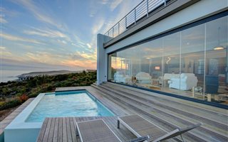 4 Bedroom House in Oubaai and surrounds