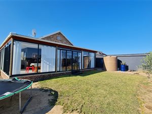 3 Bed House in Oudtshoorn