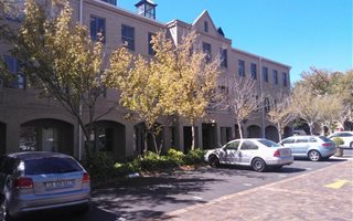 86 m² Commercial space in Rondebosch