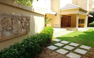 2 Bedroom Apartment in Hyde Park
