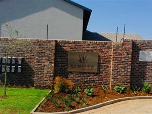 2 Bed Duplex in Doornpoort and surrounds