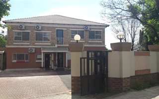 42 m² Commercial space in Brackenhurst