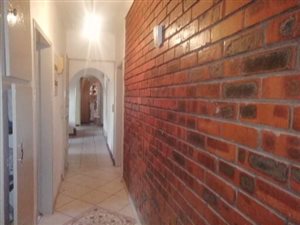 4 Bed House in Visagie Park