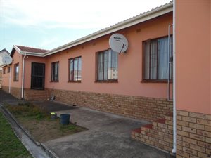 6 Bed House in Port Shepstone