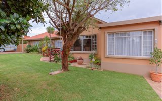 3 Bedroom House in Krugersdorp Central