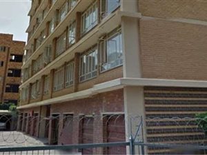 3 Bed Apartment in Sunnyside