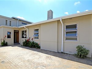 4 Bed House in Fairmount