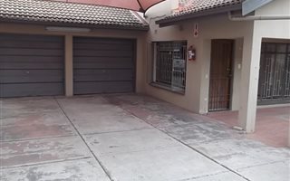 3 Bedroom Townhouse in Rustenburg Central