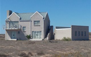2 Bedroom House in Duyker Eiland