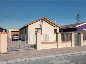3 Bed House in Brentwood Park