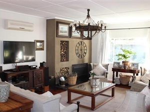 4 Bed House in Balmoral