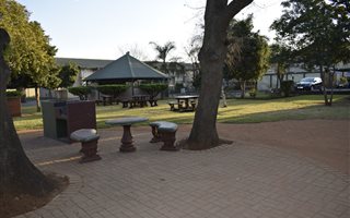 2 Bedroom Apartment in Westwood