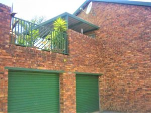 2 Bed House in Wierda Glen