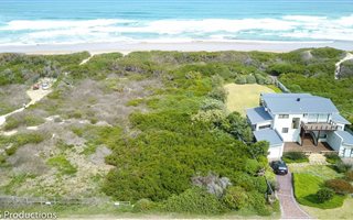 1778 m² Land available in Myoli Beach