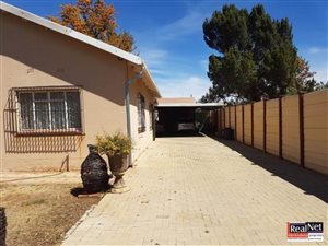 3 Bed House in Freemanville