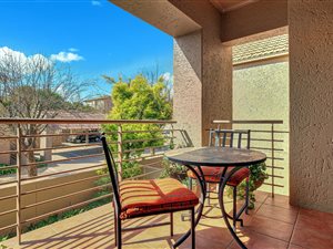 2 Bed Apartment in Khyber Rock