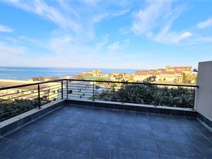 2 Bed Apartment in Gonubie
