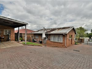 2 Bed House in Fishers Hill