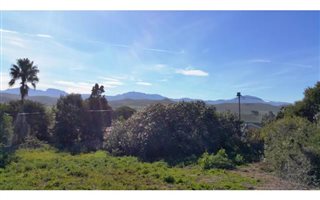 1303 m² Land available in Klein Brak River