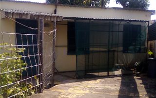 1 Bedroom Garden Cottage in Manor