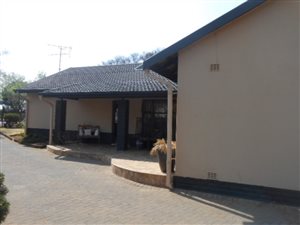 4 Bedroom House in Golf Park