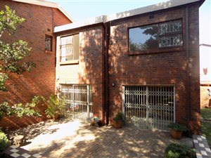3 Bed Townhouse in Bergbron