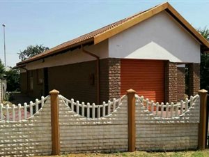 3 Bed House in Boipatong