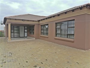 3 Bed House in Vista Park