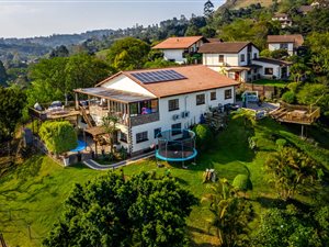 4 Bed Townhouse in Assagay