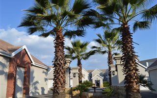 2 Bedroom Apartment in Eagle Canyon Golf Estate