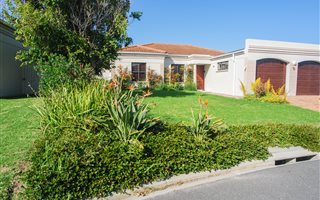 3 Bedroom House in Heritage Park