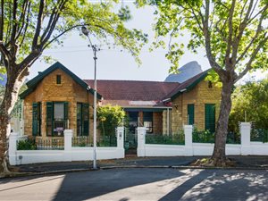 4 Bed House in Tamboerskloof
