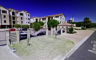 2 Bedroom Apartment in Blouberg