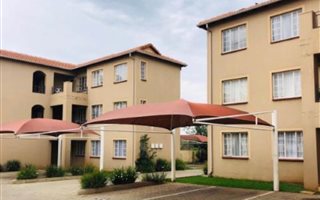 2 Bedroom Townhouse in Germiston Central