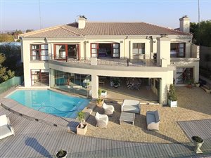 4 Bed House in Northcliff
