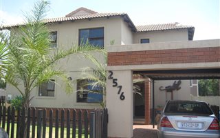 3 Bedroom Cluster in Albertsdal