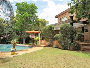 4 Bed House in Lonehill