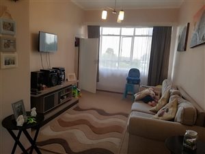 2 Bed Flat in Witpoortjie