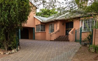 4 Bedroom House in Randpark Ridge