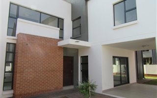 3 Bedroom Duplex in Southdowns Estate