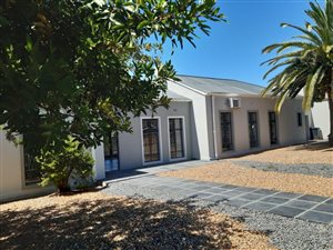 5 Bed House in De Zoete Inval
