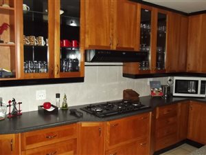 4 Bedroom House in Petersfield