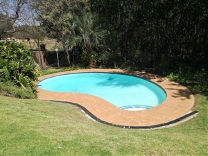 2 Bed Townhouse in Maroeladal