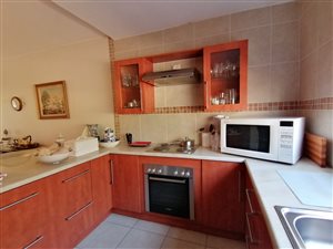 3 Bed Townhouse in Bedford Park